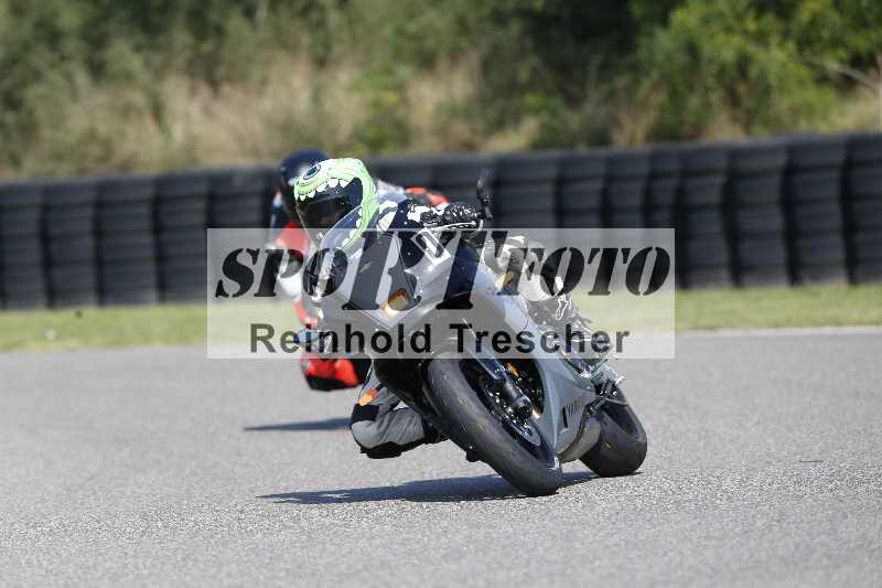 /44 09.08.2025 Plüss Moto Sport ADR/Freies Fahren/32